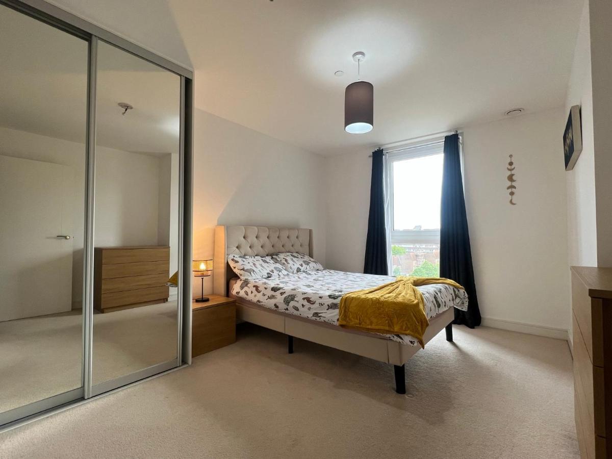Modern 2Br 2Ba Apt Wparking Sleeps 6 Comfortably Londyn Zewnętrze zdjęcie
