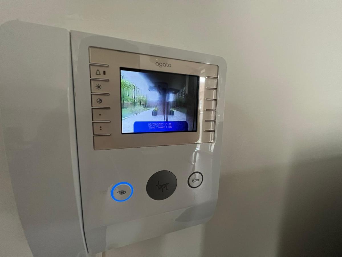 Modern 2Br 2Ba Apt Wparking Sleeps 6 Comfortably Londyn Zewnętrze zdjęcie