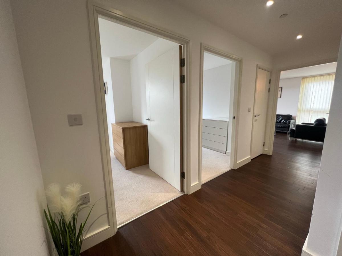 Modern 2Br 2Ba Apt Wparking Sleeps 6 Comfortably Londyn Zewnętrze zdjęcie